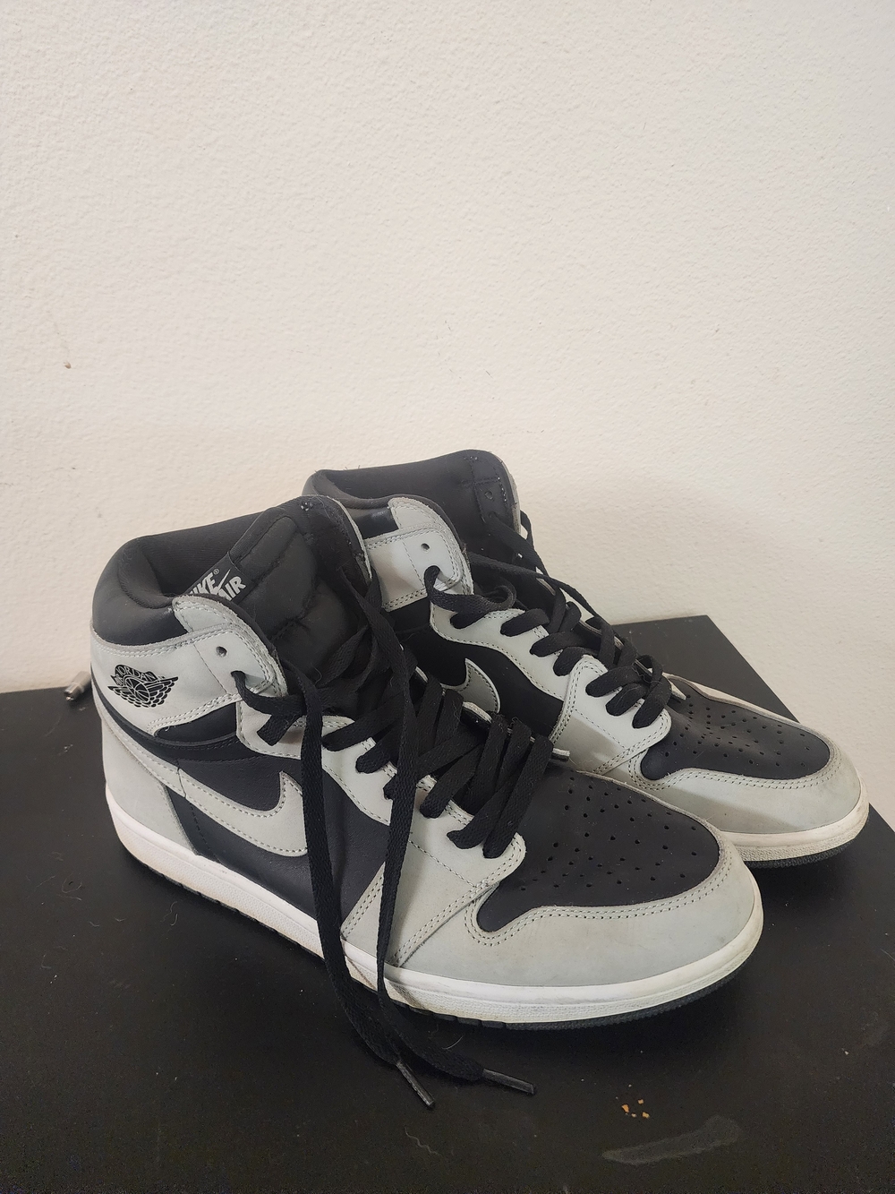 Nike Men's High-Top Sneakers in Black and Light Gray